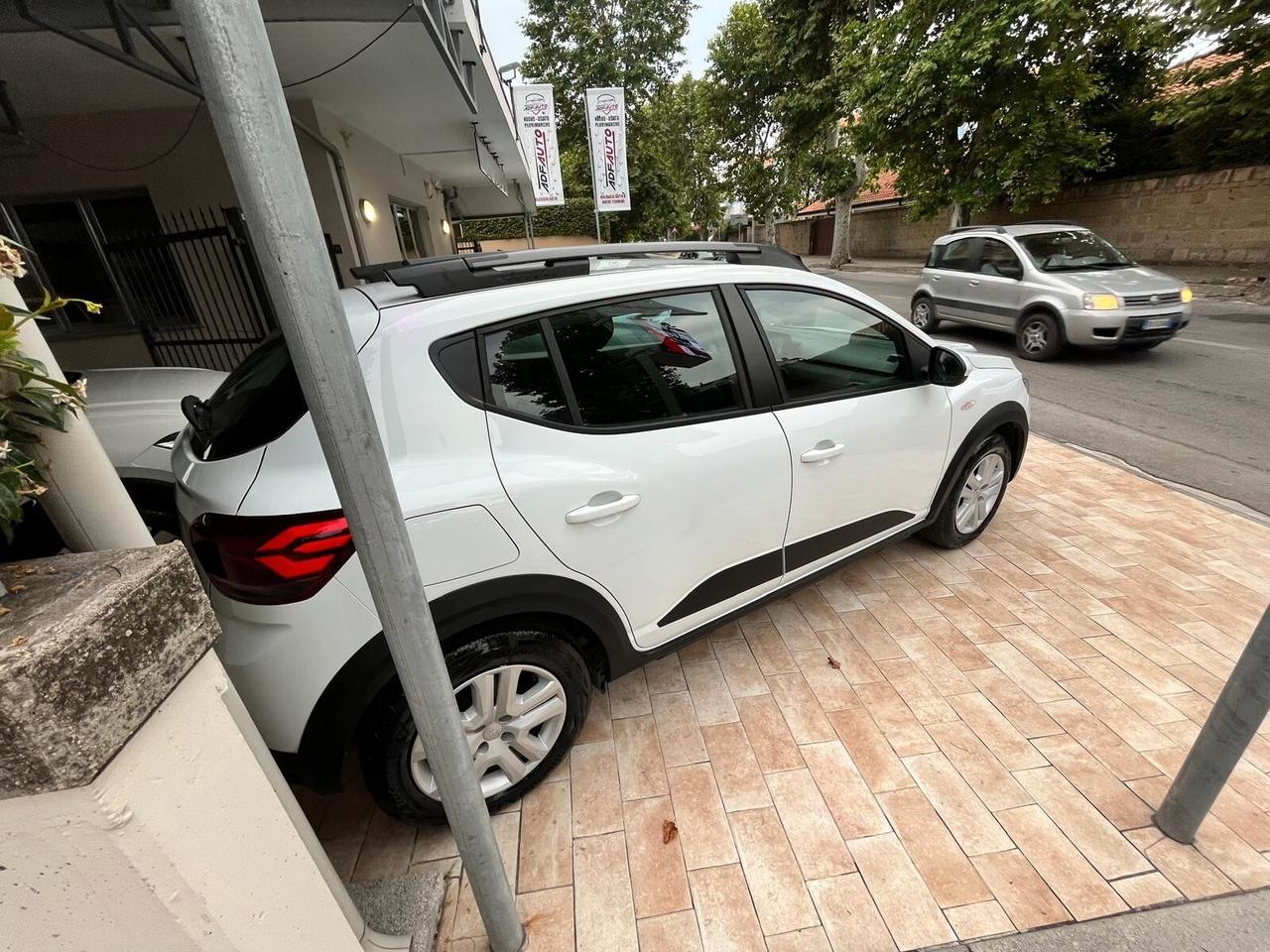 Dacia Sandero Stepway 1.0 TCe ECO-G Essential