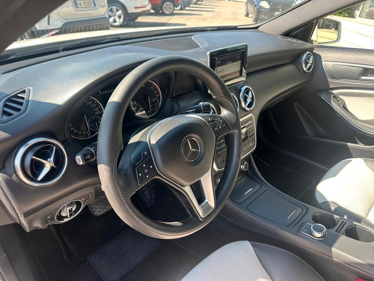 Mercedes-benz A 180 CDI Automatic Premium NEOPATENTATI