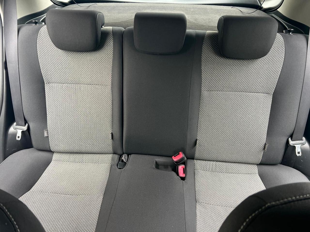 TOYOTA YARIS 1.5 HYBRID STYLE 5P NEOPATENTATI