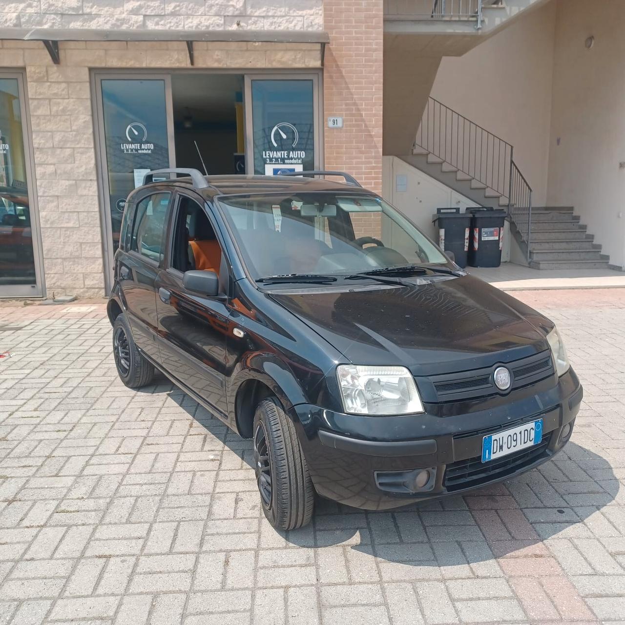 PANDA 1.2 MOTORE ATTUALE CON 107.000KM