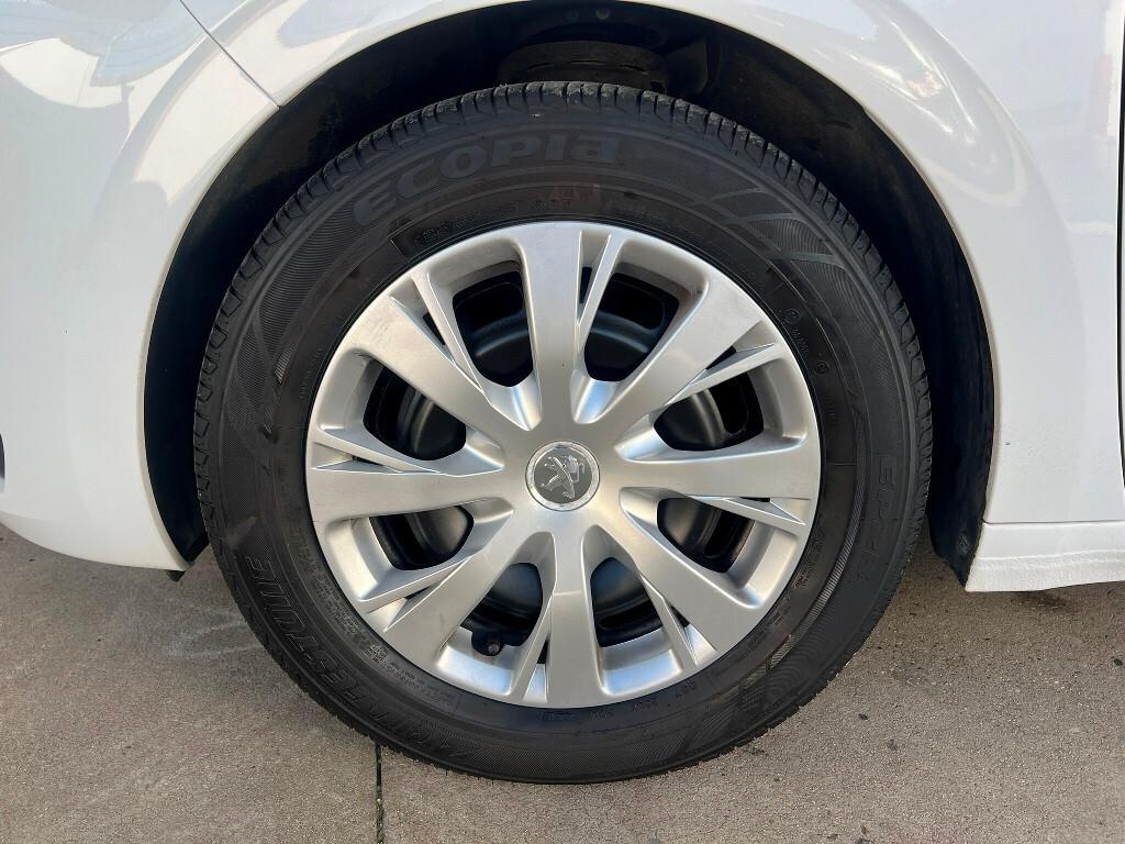 Peugeot 208 Active 82 CV - Ufficiale Peugeot - Euro 6C