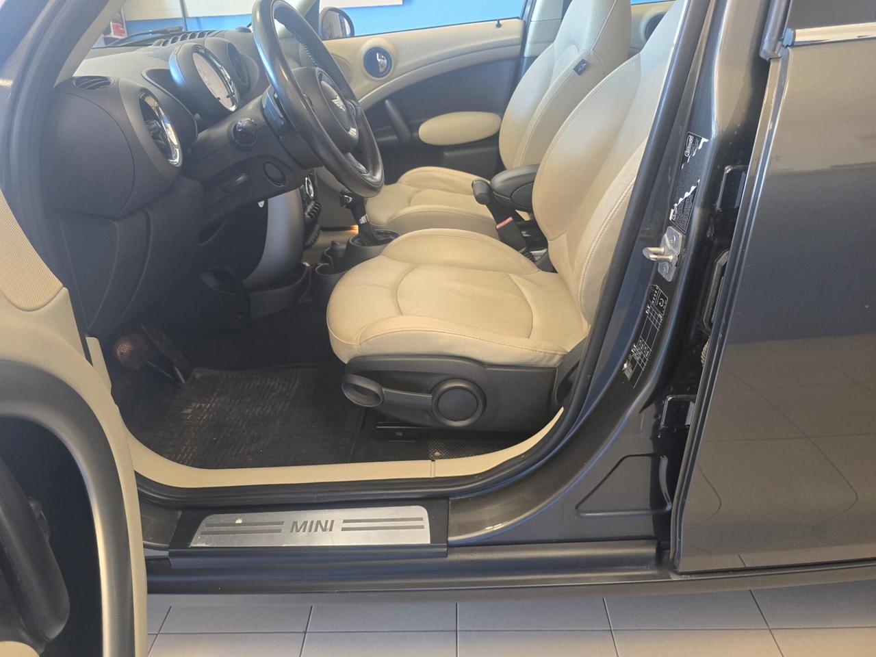 Mini One Countryman 2.0 Cooper D ALL4 Automatica