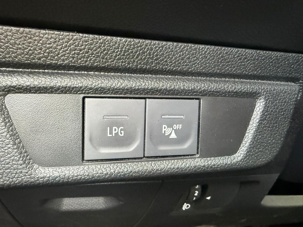 Dacia Sandero Streetway 1.0 TCe ECO-G Expression GPL