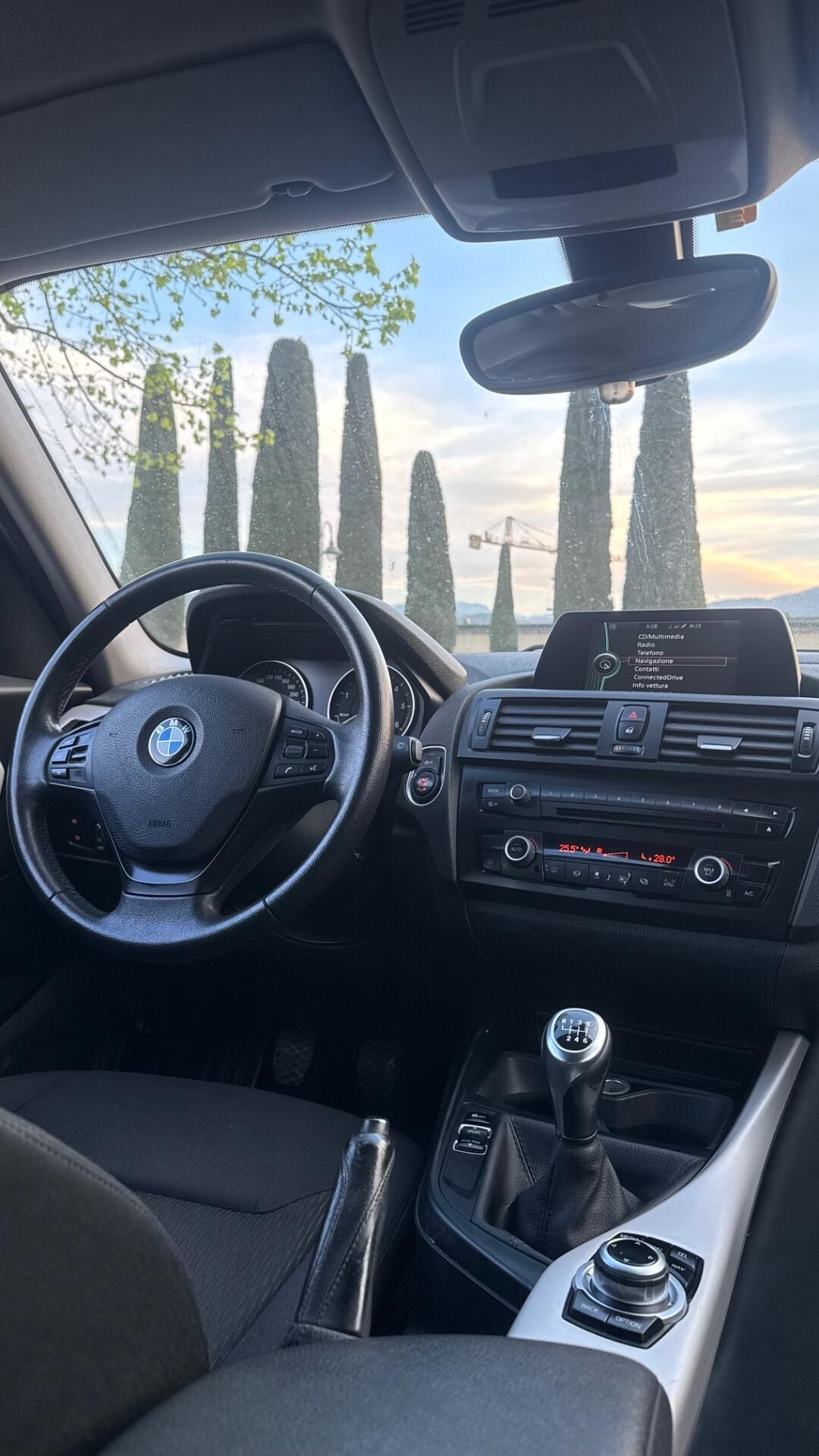 BMW Serie 1 118d Unique – 2014