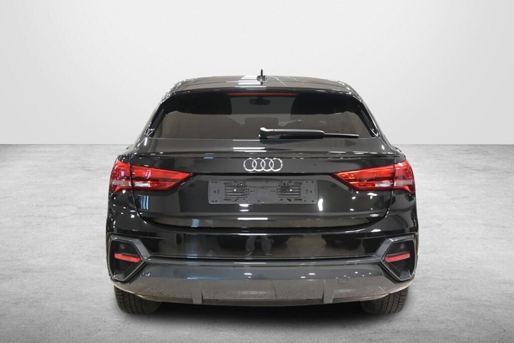 Audi Q3 35 TDI S tronic Business Advanced