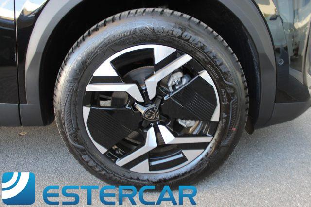 PEUGEOT 2008 Hybrid 145 e-DCS6 GT