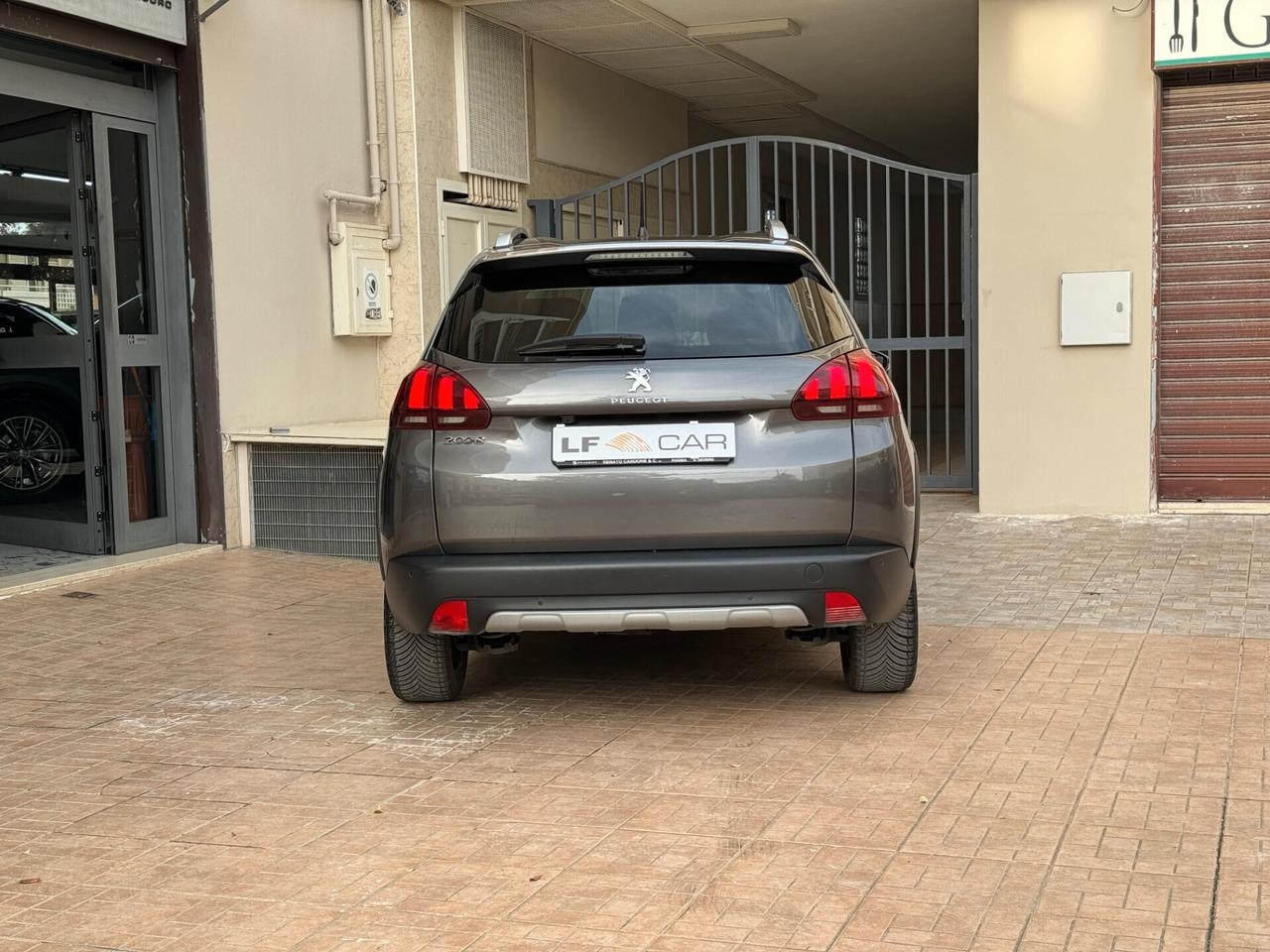 Peugeot 2008 1.6 BlueHDi 120 cv S&S Allure