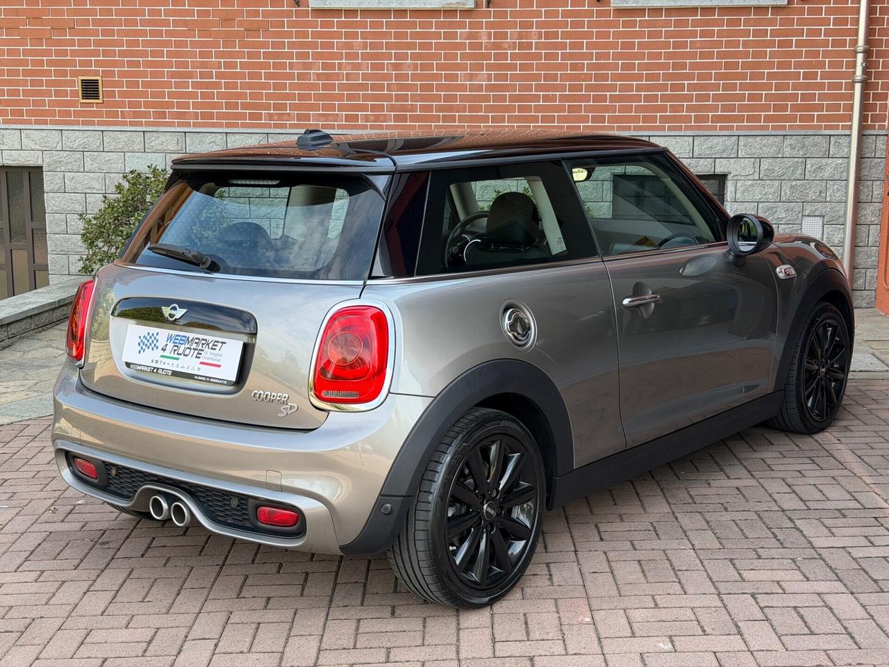 Mini 2.0 Cooper SD aut. Hype