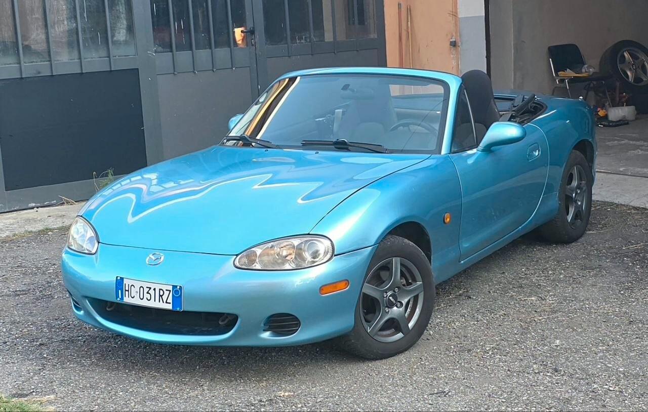 Mazda MX-5 1.6i 16V Rainbow