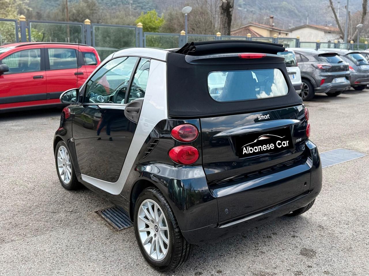 Smart ForTwo 1.0 MHD 70 CV Cabrio Passion
