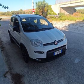 FIAT Panda Cross 0.9 TwinAir Turbo Natural Power