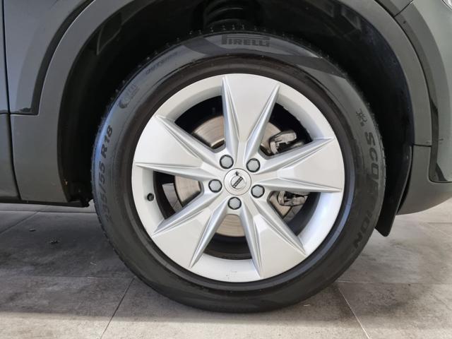 VOLVO XC40 B4 AWD automatico Core