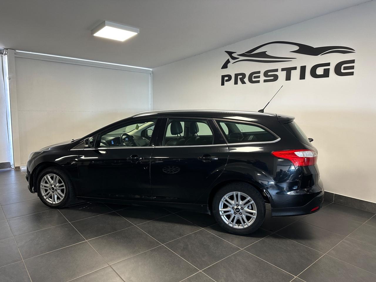 FORD FOCUS 1.6 TDCi 105 CV GANCIO TRAINO S.W TITANIUM