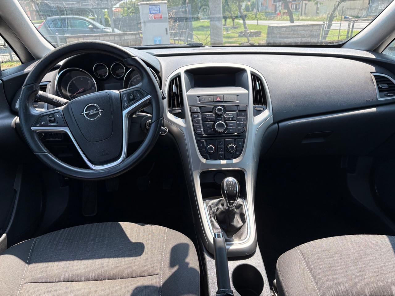 Opel Astra 1.7 CDTI 110CV Sports Tourer Cosmo