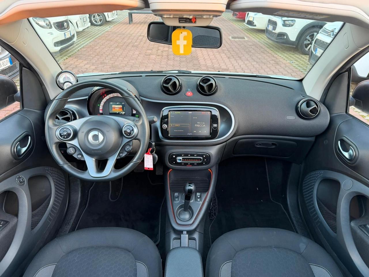 Smart ForTwo EQ cabrio Suitegrey (4,6kW)