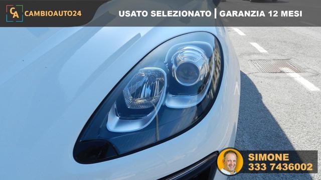 PORSCHE Macan 2.0