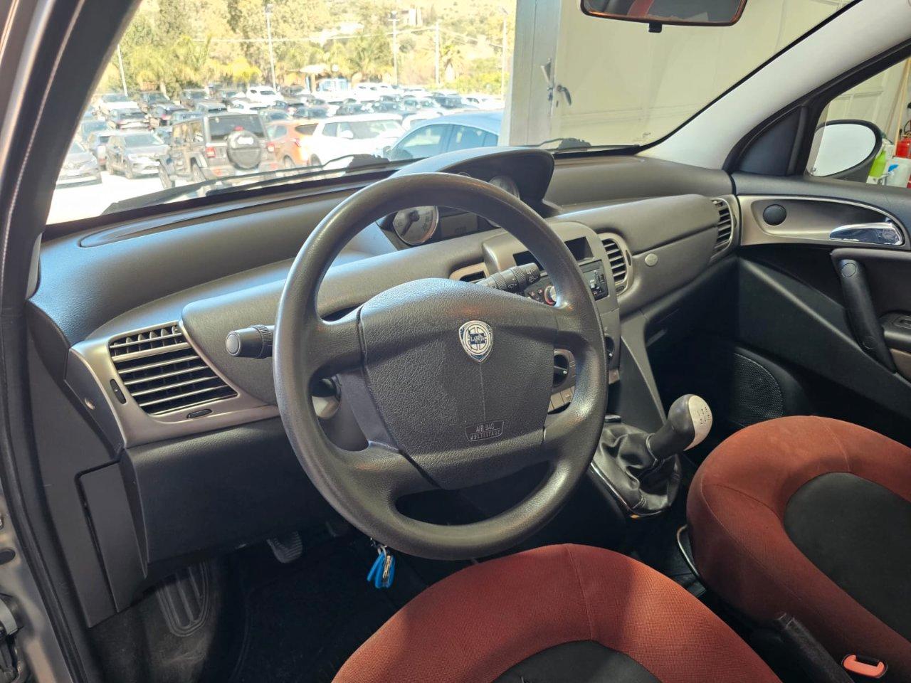 Lancia Ypsilon 3 Porte Ypsilon 1.3 mjt 16v Argento *CONTO VENDITA*