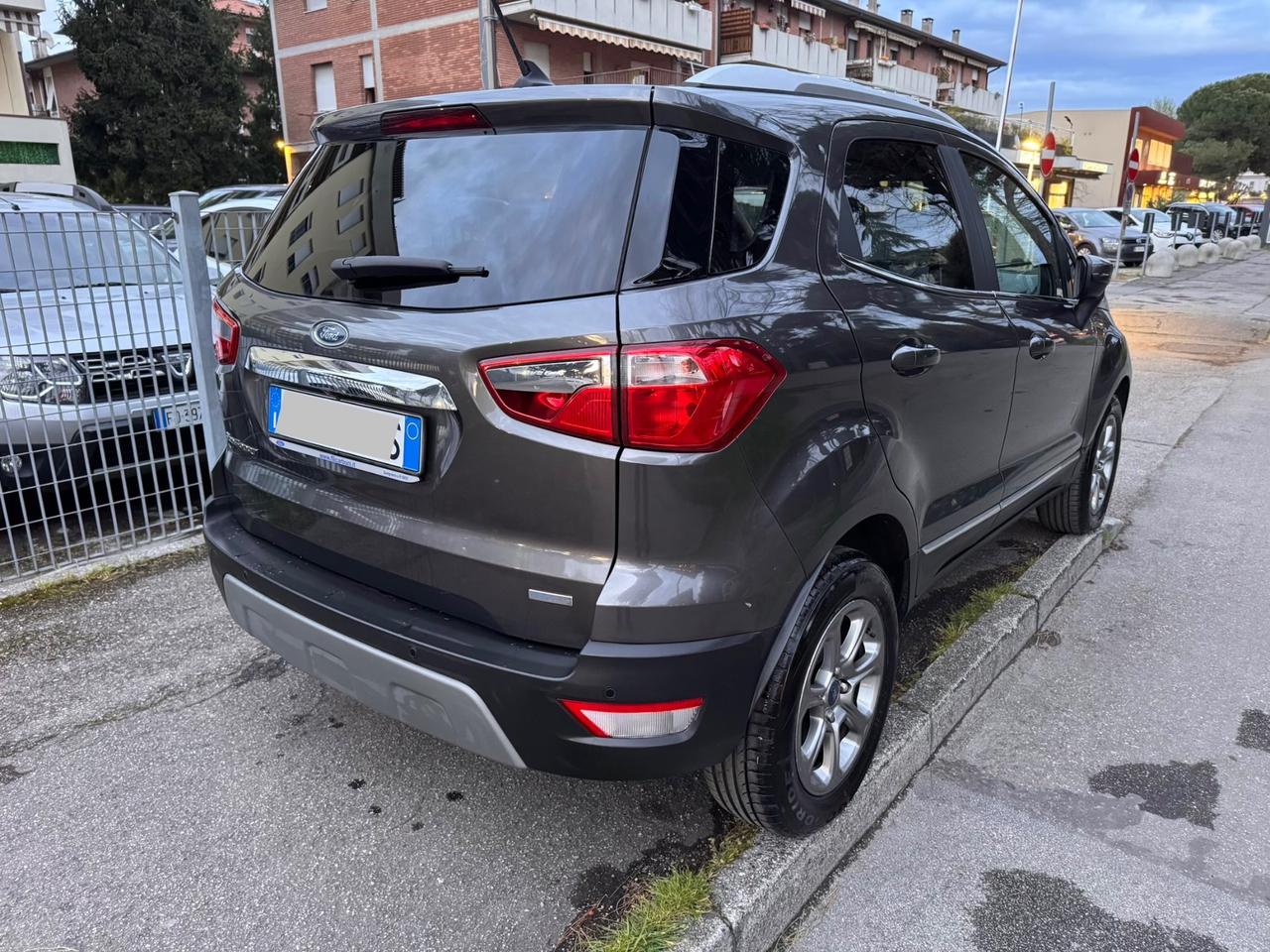 Ford EcoSport 1.5 TDCi 100 CV Start&Stop ST-Line Black Edition