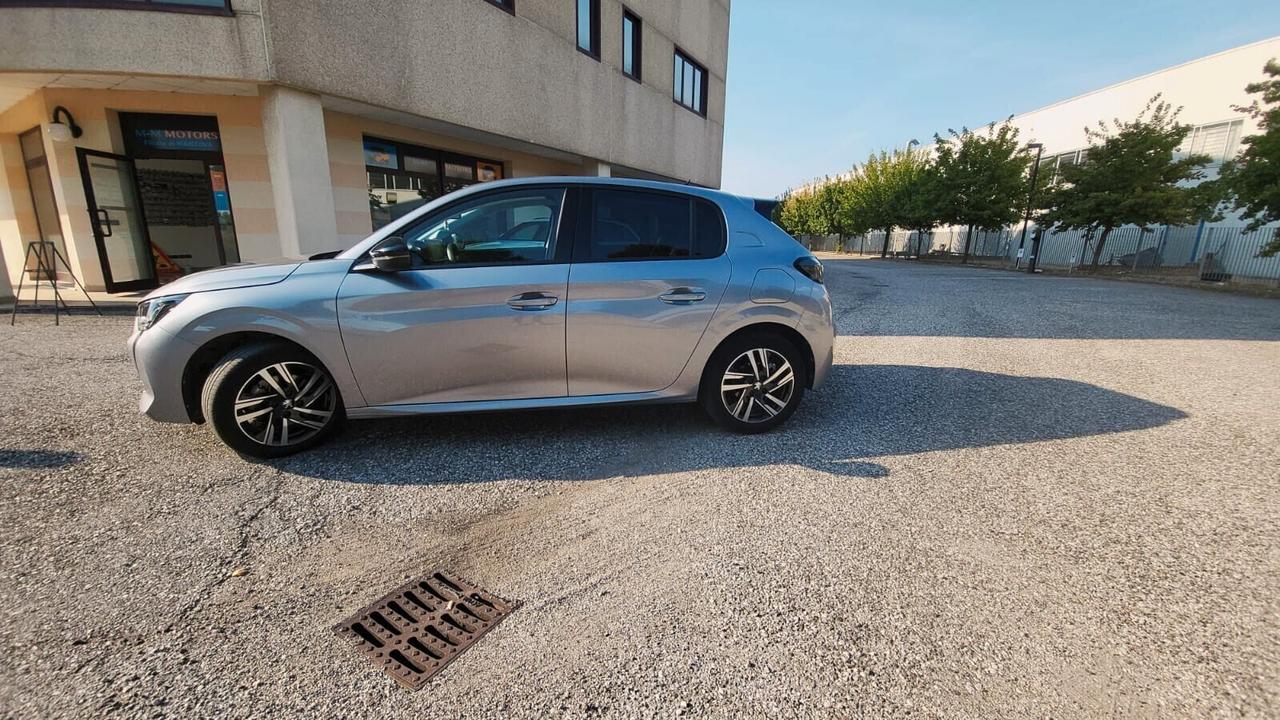 Peugeot 208 PureTech 100 Stop&Start EAT8 5 porte Allure-COME NUOVA POCHISSIMI KM SOLO 37000