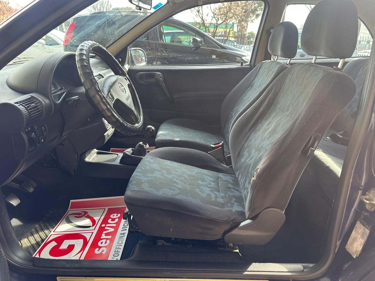 Opel Corsa 1.2i 16V cat 3 porte Comfort