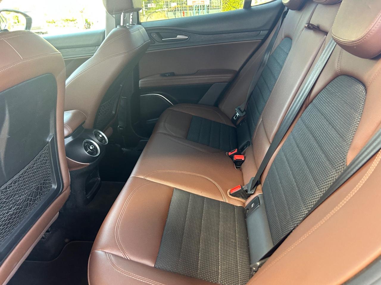 Alfa Romeo Stelvio 2.2 Turbodiesel 210 CV AT8 Q4 Super