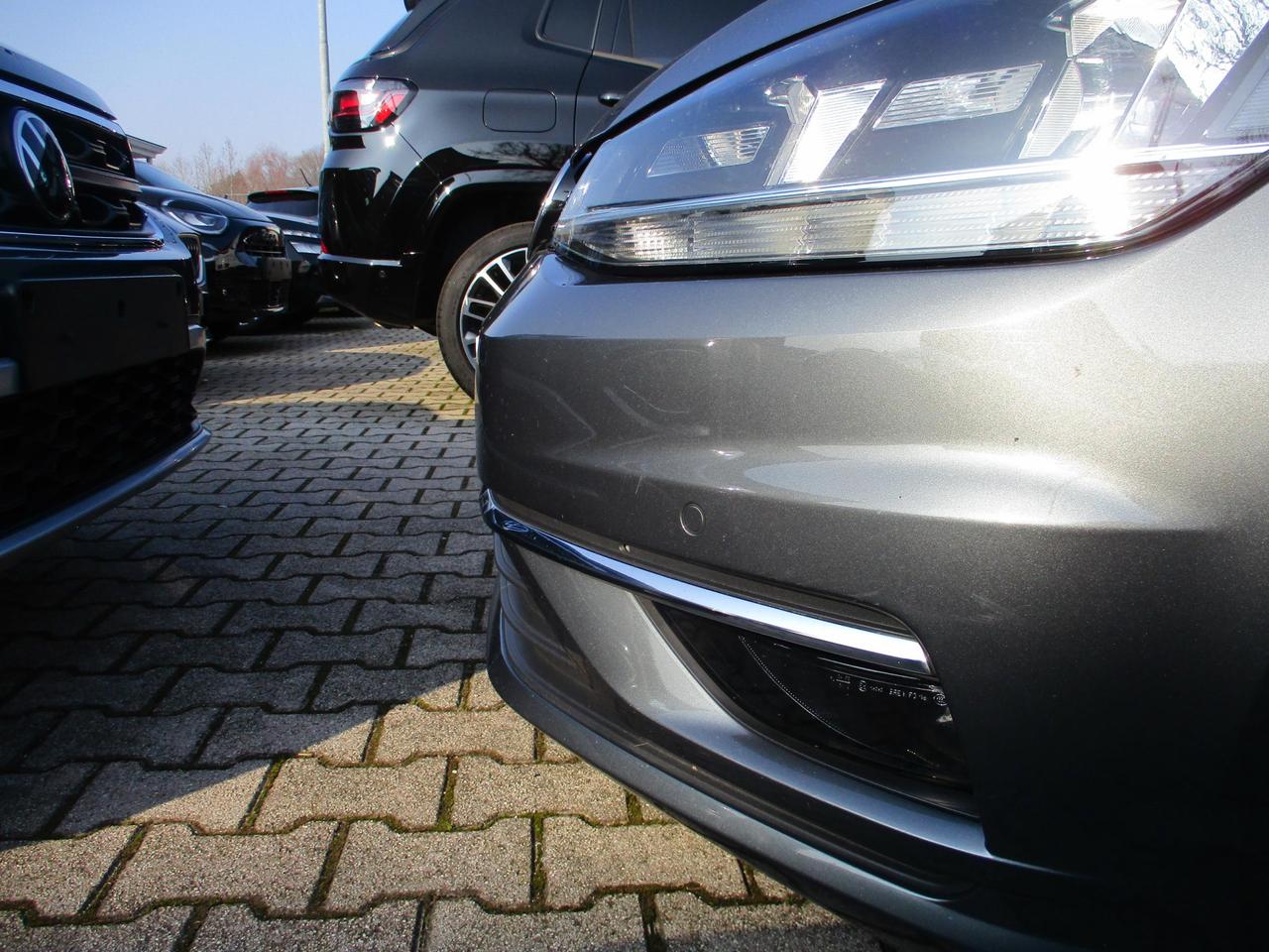 Volkswagen Golf 5 Porte Golf 5p 1.6 tdi Business 115cv dsg