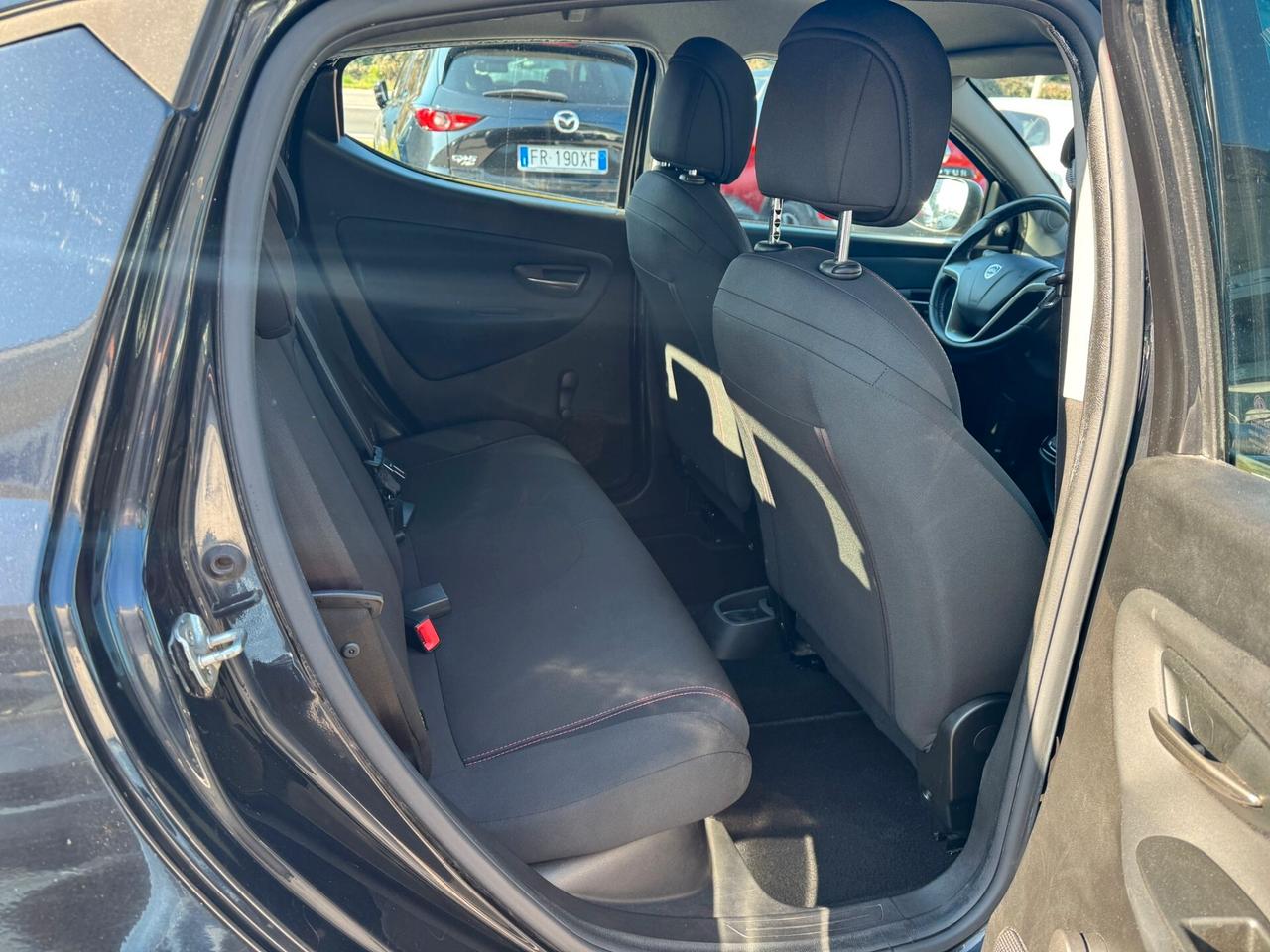 Lancia Ypsilon 2014 1.2 8v GRANDINATA 69cv E6*OK NEOP*75000KM