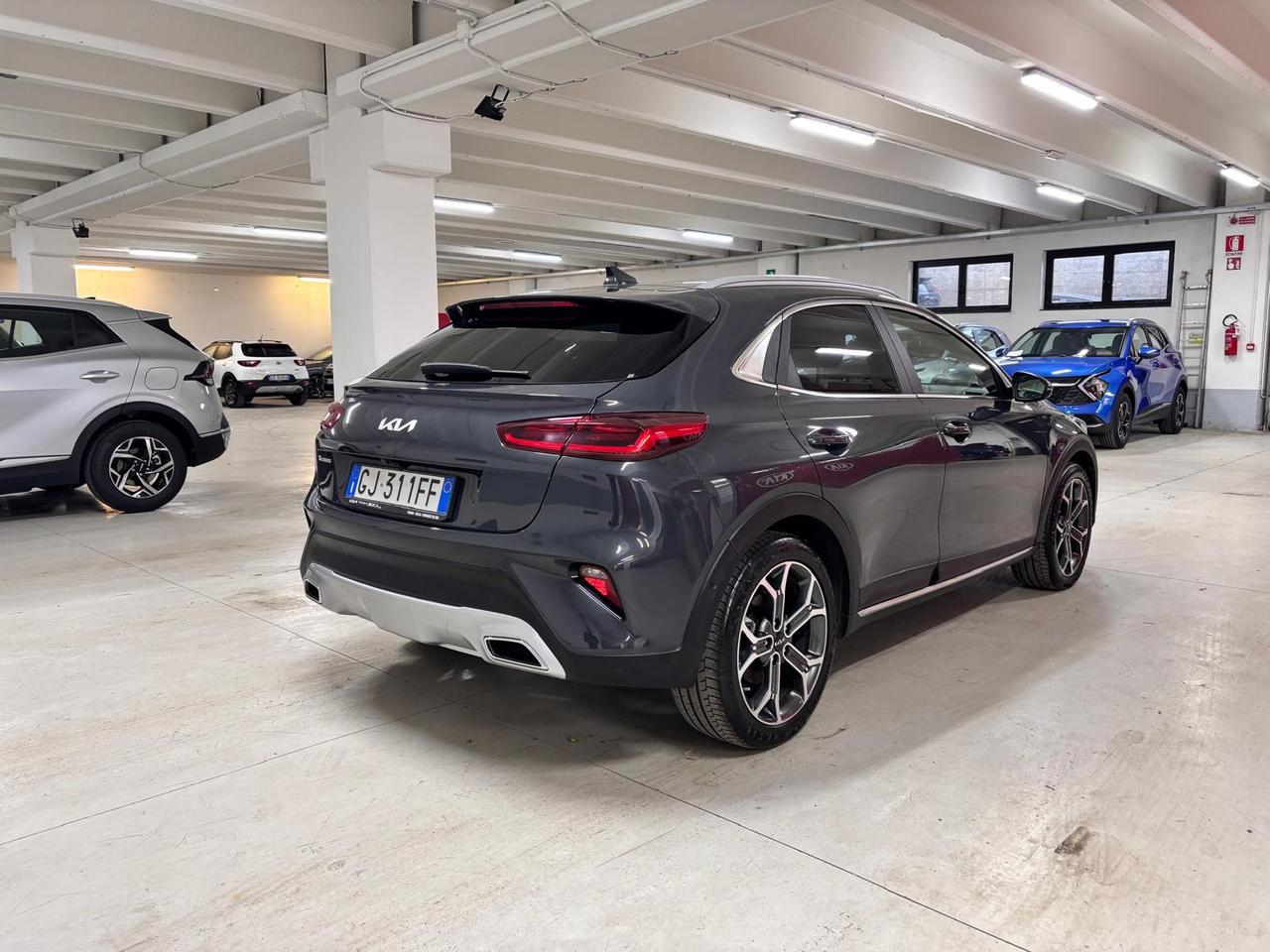 KIA XCeed 2019 - XCeed 1.0 t-gdi High Tech Gpl 117cv