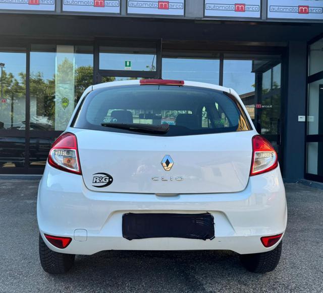 RENAULT Clio 1.2 16V 3P DYNAMIQUE