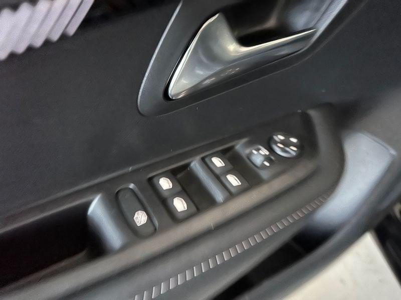 Peugeot 208 208 PureTech 100 Stop&Start 5 porte Allure