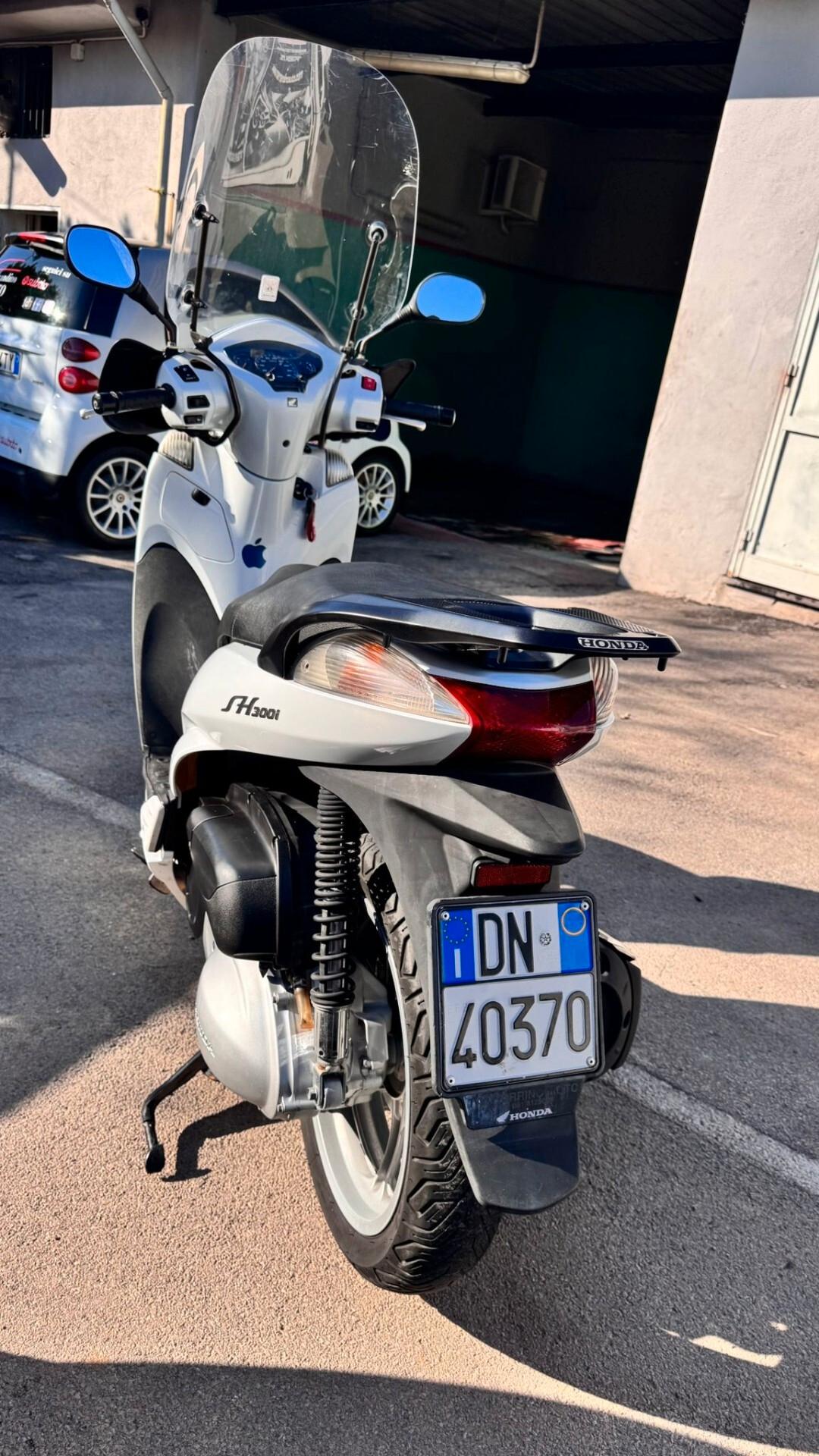 Honda SH 300 unico proprietario