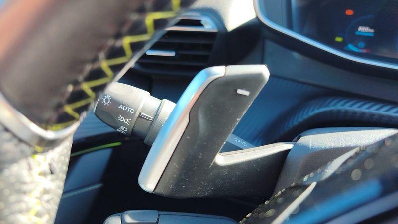 Peugeot 208 GT Line PureTech 100 EAT8 S/S auto