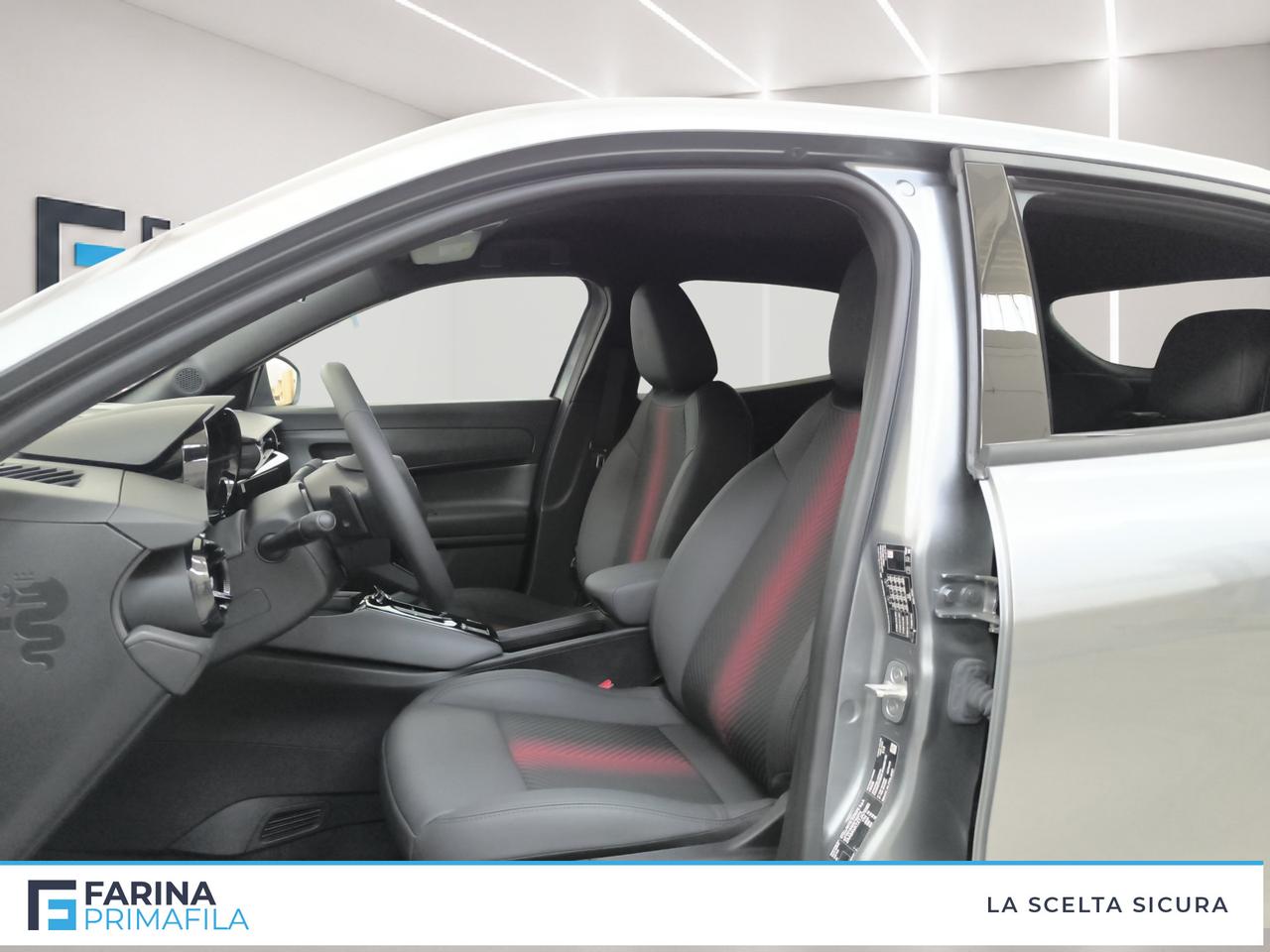 ALFA ROMEO Junior 1.2 ibrida Ti 145cv edct6