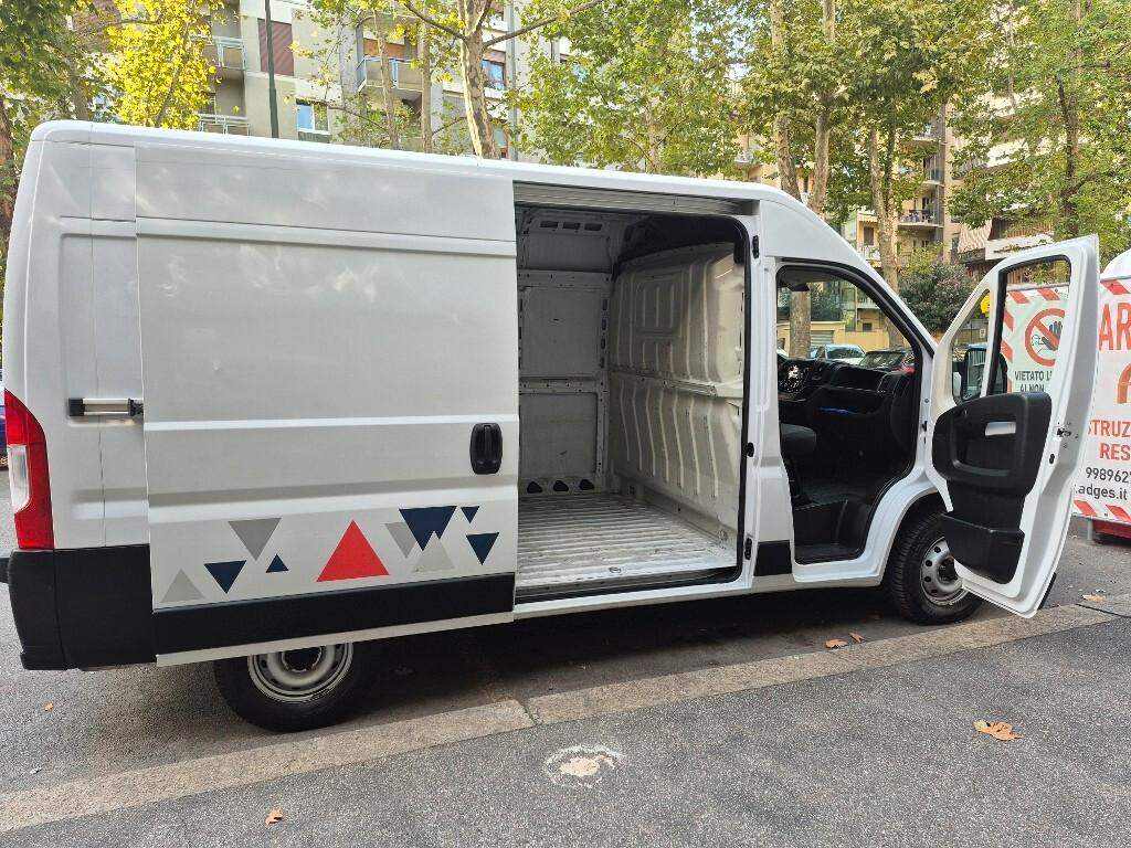FIAT DUCATO FURGONE 2.300 M.JET 120 CV PASSO MEDIO