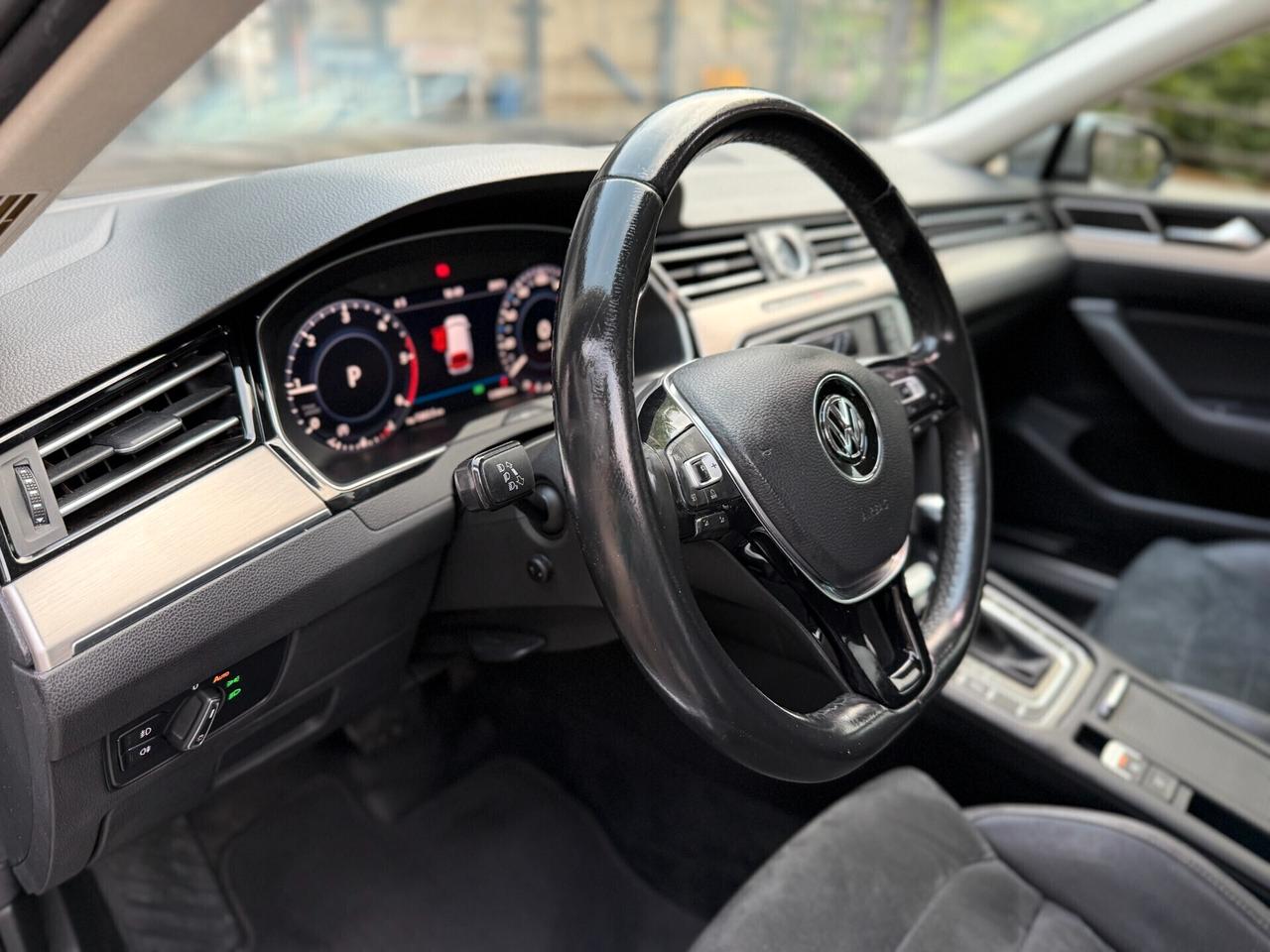 VOLKSWAGEN PASSAT 2.0 BITDI HIGH. 4MOTION DSG 240CV