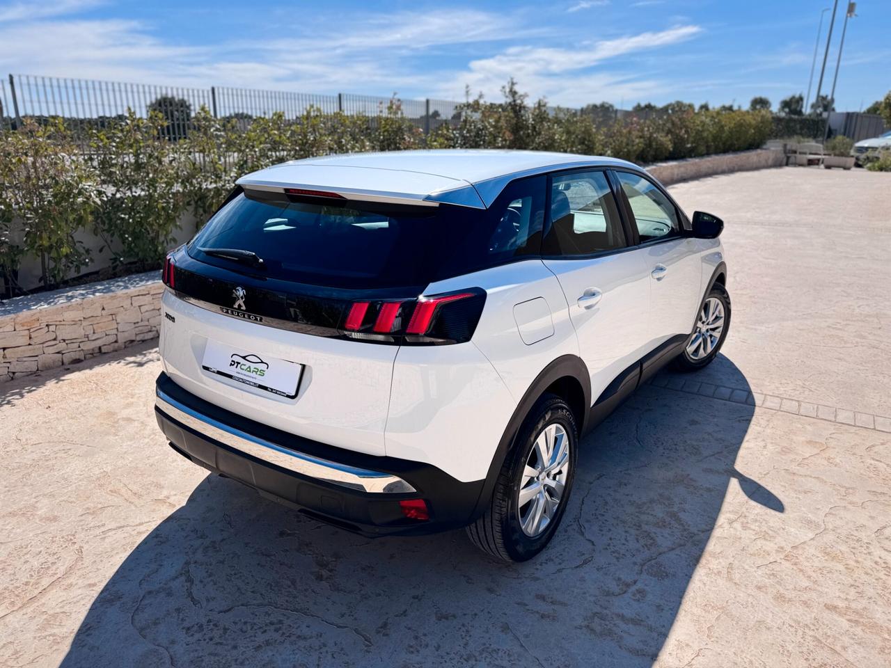 Peugeot 3008 1.5 BlueHDi 130 S&S Business