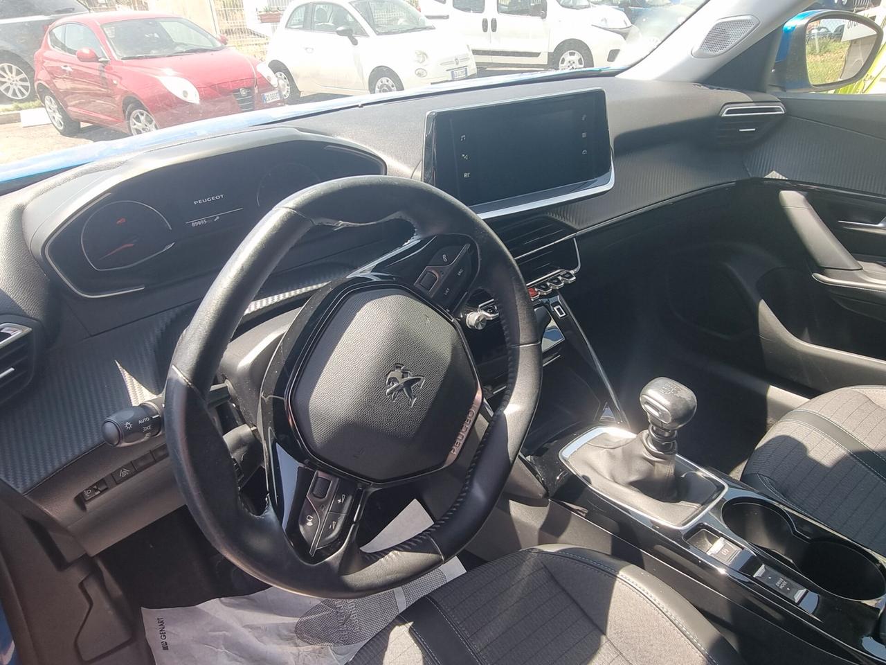 Peugeot 2008 PureTech 100 S&S Allure