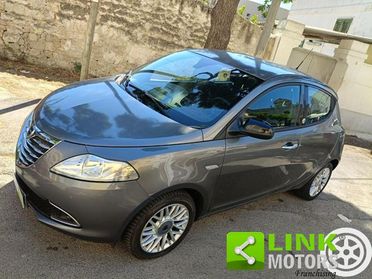 LANCIA Ypsilon 1.2 69 CV 5 porte GPL Ecochic Silver NEOPATENTATI