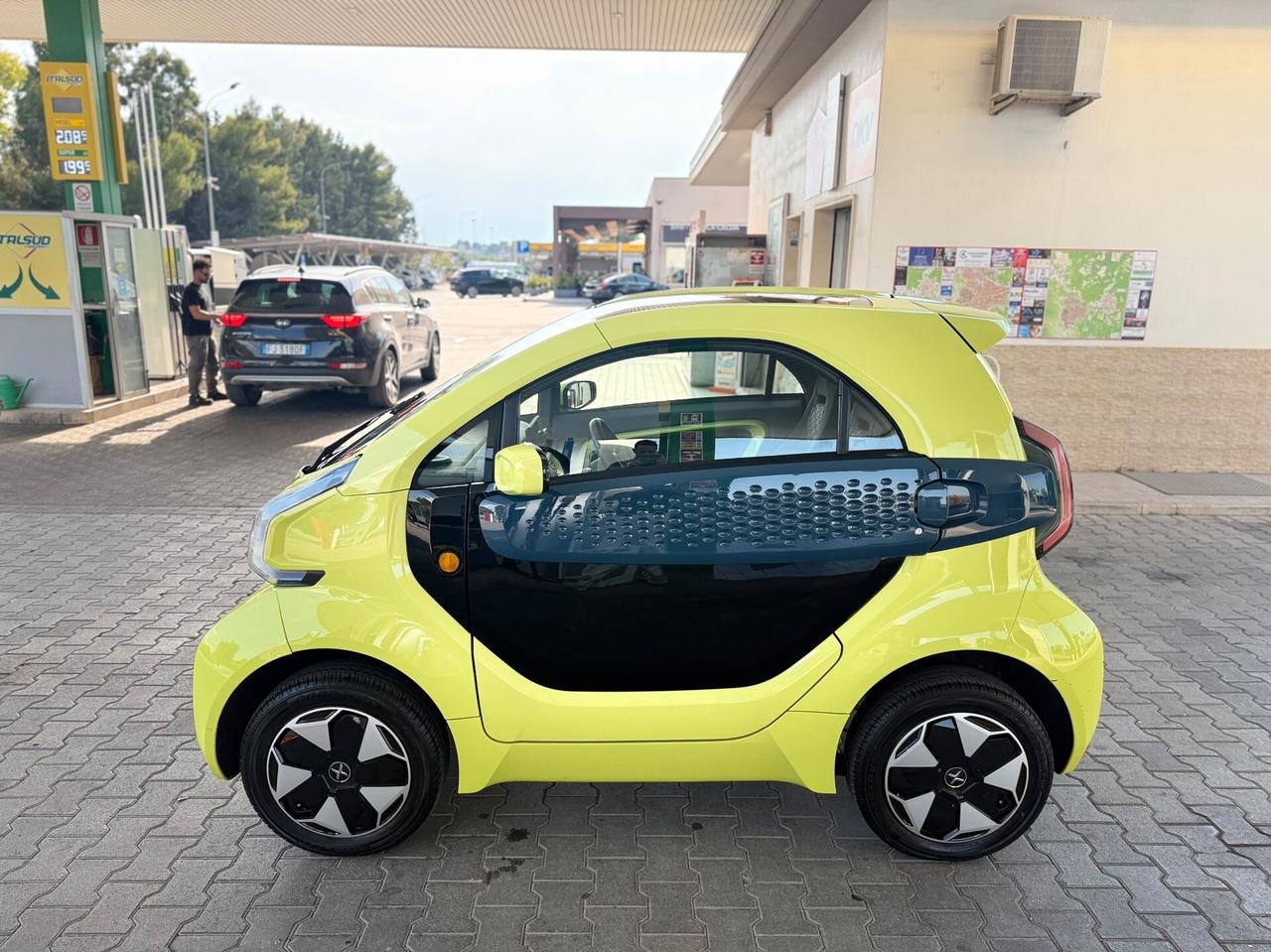 Xev Yoyo Easy PATENTE A1