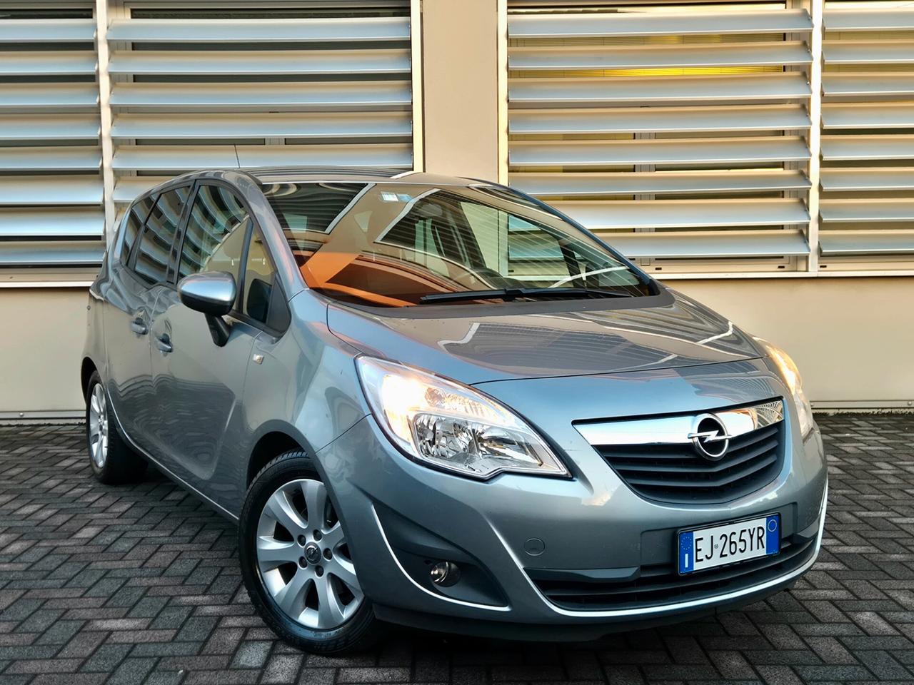 Opel Meriva 1.3 CDTI 95CV ecoFLEX Cosmo