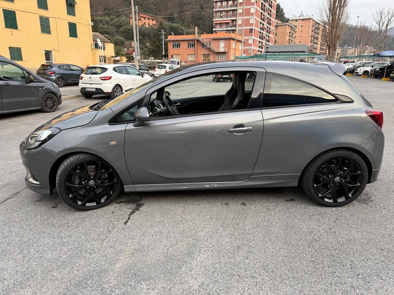 Opel Corsa 1.6 Turbo Coupé OPC