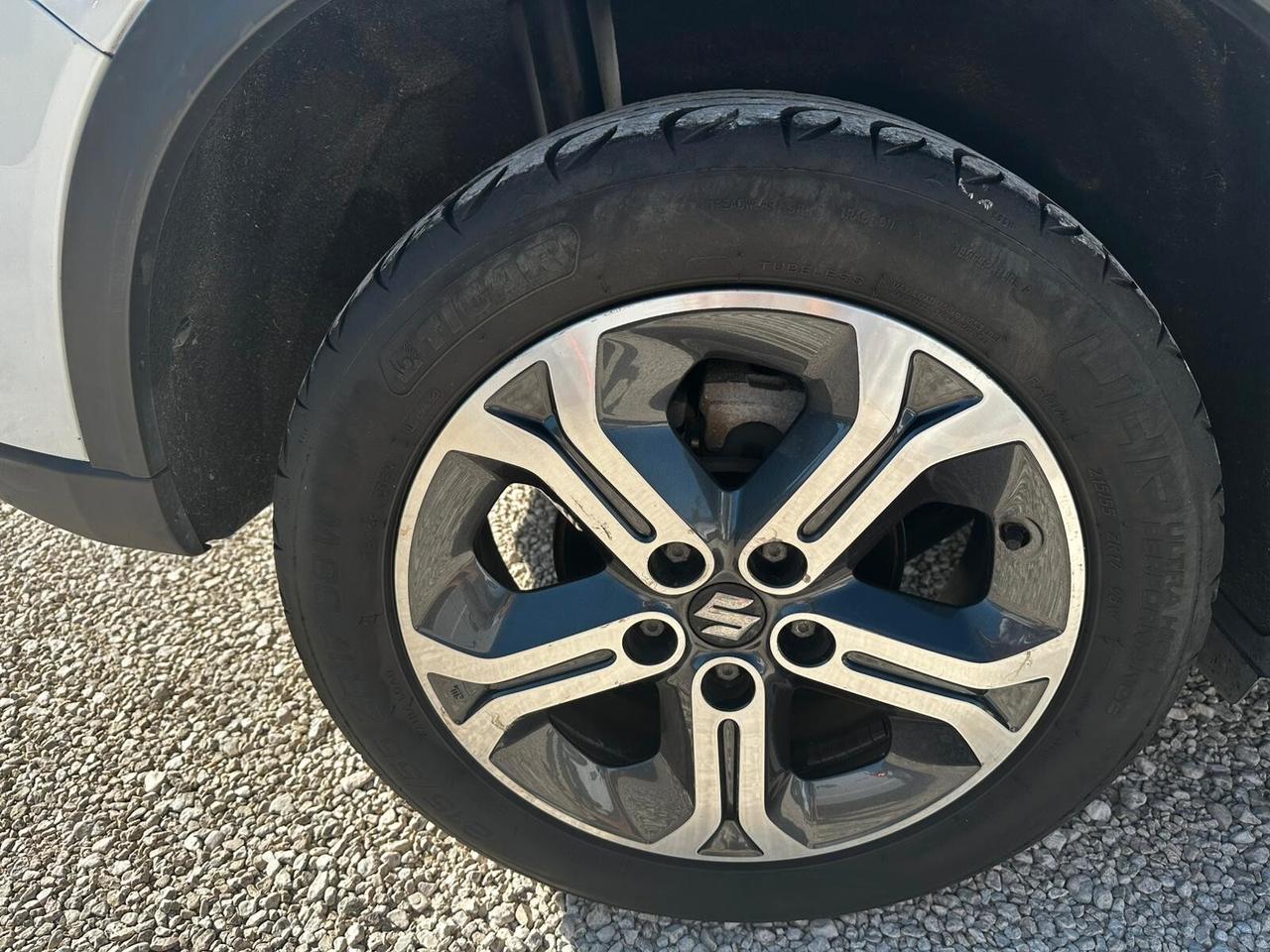 Suzuki Vitara 1.6 VVT 4WD AllGrip V-Top