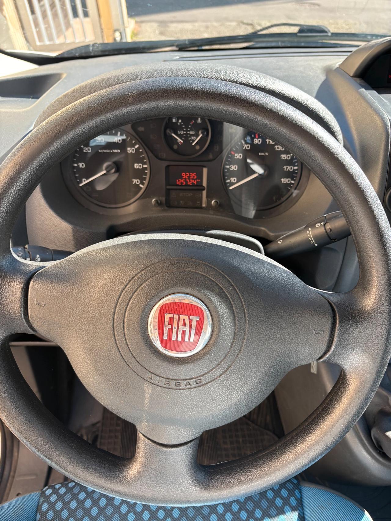 Fiat Scudo 1.6 Cc, 90 CV con scaffalatura interna