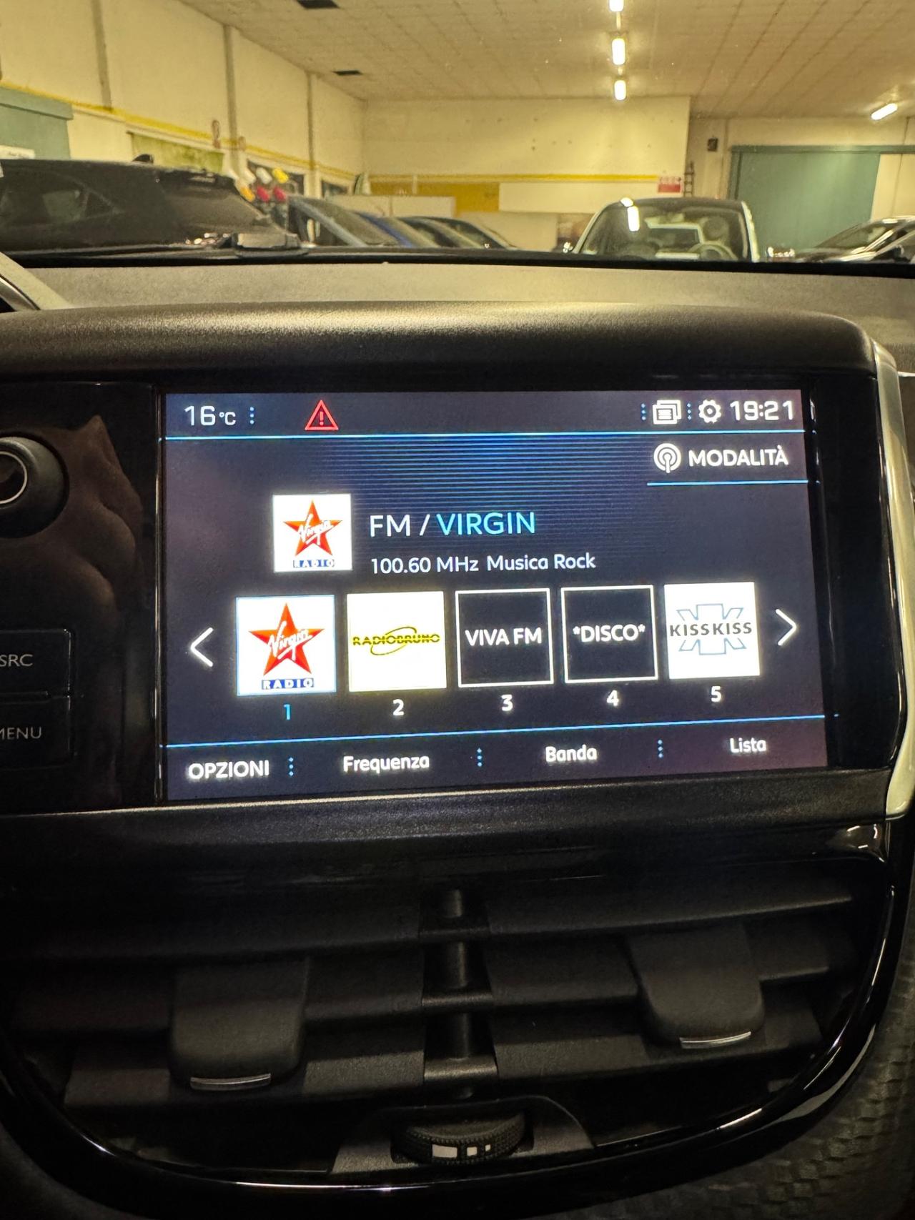 Peugeot 2008 BlueHDi 100 GT Line