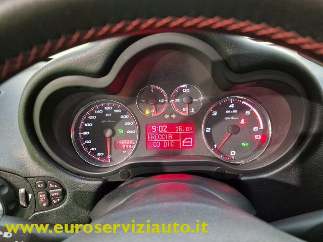 ALFA ROMEO GT 1.9 JTDM 16V Distinctive Q2