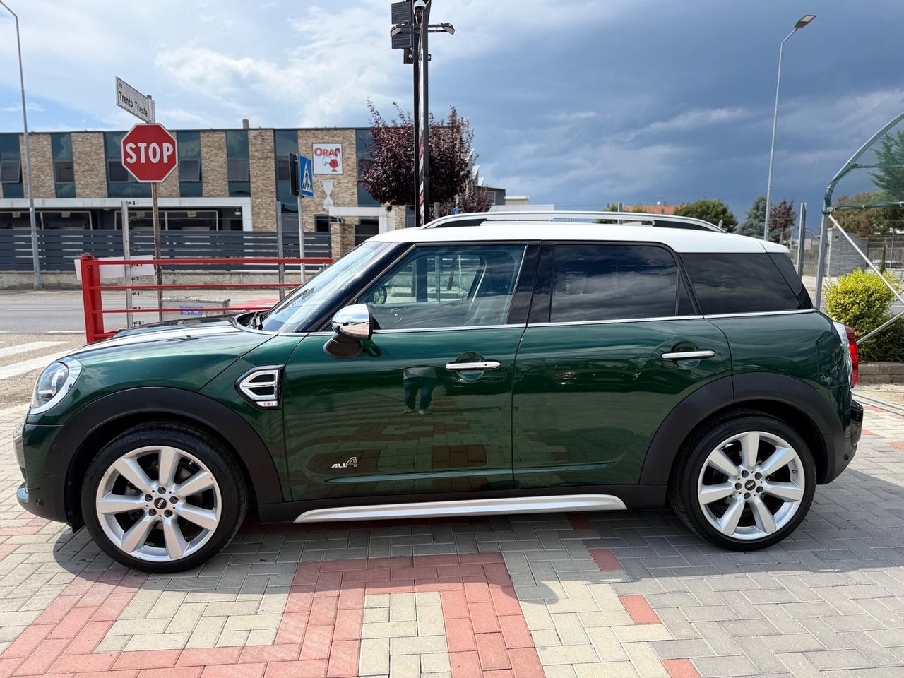 Mini Cooper D Countryman 2.0 Hype ALL4