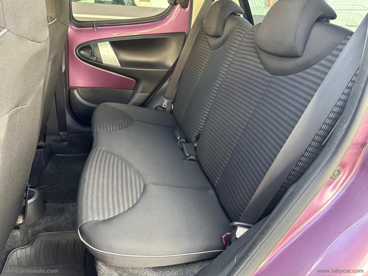 PEUGEOT 107 1.0 68 CV 5p. Urban Move