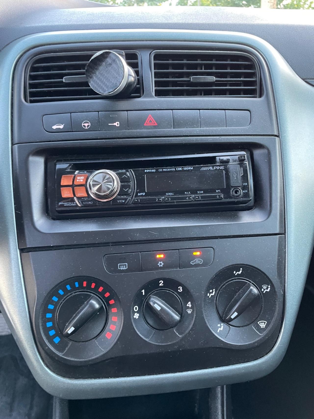 Fiat Grande Punto Grande Punto 1.3 MJT 75 CV 5 porte Dynamic