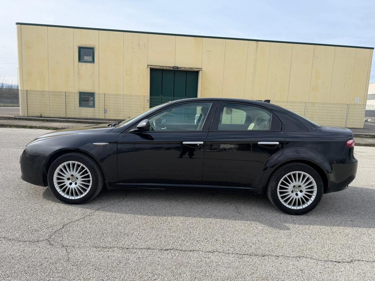 Alfa Romeo 159 1.9 JTDm Distinctive