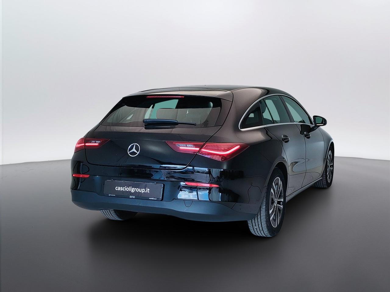 Mercedes-Benz CLA Sh.Brake - X118 2023 - CLA Shooting Brake 180 d Advanced auto
